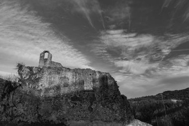 Isernia, Molise, S. Spirito Göksel Manastırı 'nın kalıntıları. Görünüm.