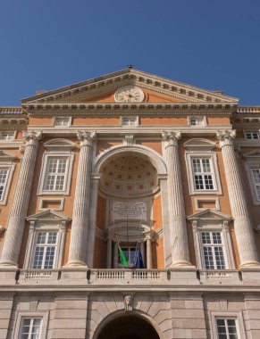 Caserta, Campania, İtalya, Vanvitellian Sarayı. Caserta 'da parkı olan bir kraliyet sarayı. Burası dünyanın en büyük kraliyet evi..