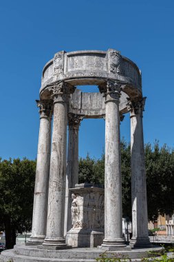 Isernia, Molise. Birinci Dünya Savaşı 'nın kaybedilen anıtı.