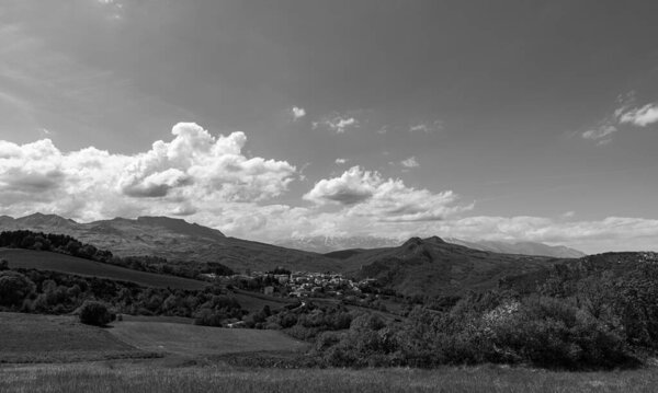 Borrello, Chieti, Abruzzo.  Panorama.  Borrello is an Italian town of 338 inhabitants in the province of Chieti in Abruzzo.  It is also part of the Medio Sangro mountain community.