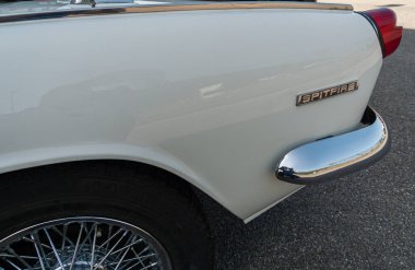 Klasik bir İngiliz otomobil üretimi olan Spitfire, 1962 ve 1980 yılları arasında Triumph Motor Company tarafından üretilen örümcektir. Mk3 sürümü 1967 'den itibaren inşa edilmiştir..