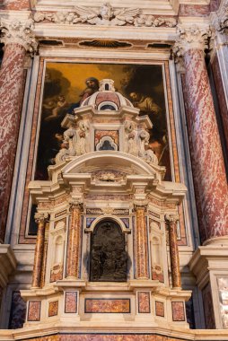 Val Graziosa di Calci 'nin 30 Mayıs 1366' da kurulan Charterhouse, Pisan dağlarının yamaçlarında yer alan 