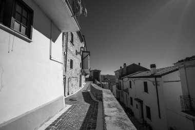 Fornelli, İtalya 'nın Molise bölgesinin Isernia iline bağlı 1883 nüfuslu belediyesi. İtalya 'nın en güzel köylerinin bir parçasıdır..