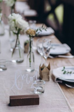 Yeni evliler için Boho düğün masası..