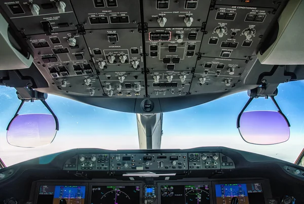 Dreamliner 787 flygplan Cockpit — Stockfoto