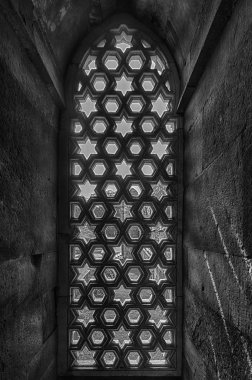 Dekoratif Qutub Minar penceresinde