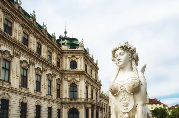 Figura en Belvedere, Viena — Foto de Stock