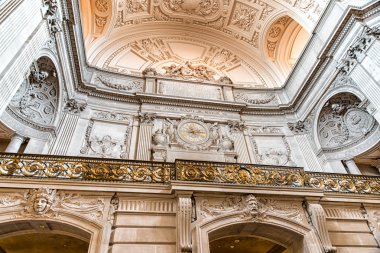 Belediye Binası iç