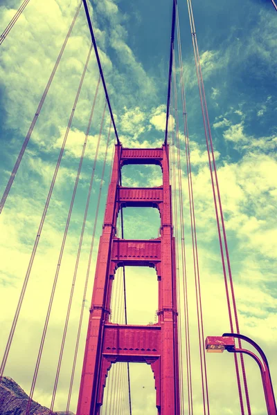 Torre Golden Gate Bridge São Francisco — Fotografia de Stock