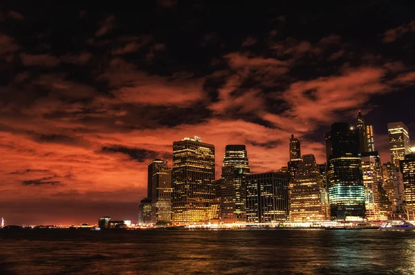 Manhattan de noite — Fotografia de Stock