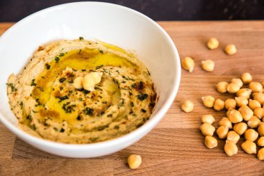 Geleneksel lezzetli taze humus