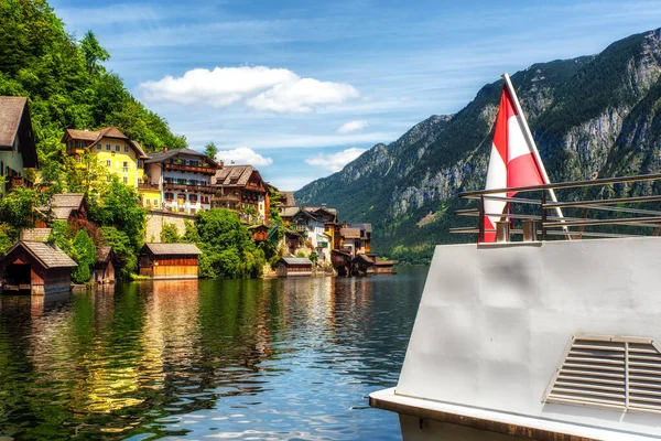 Townscape Hallstatt See Pleasure Boat Unesco World Heritage Site Salzkammergut — стокове фото