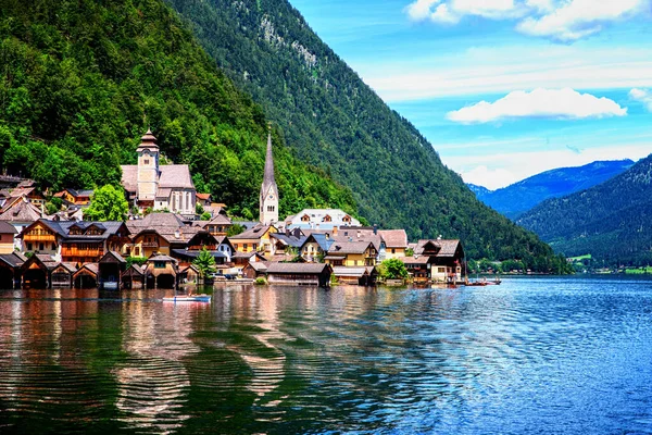 Classic Postcard View Famous Hallstatt Lakeside Town Beautiful Sunny Day — Stock Photo, Image