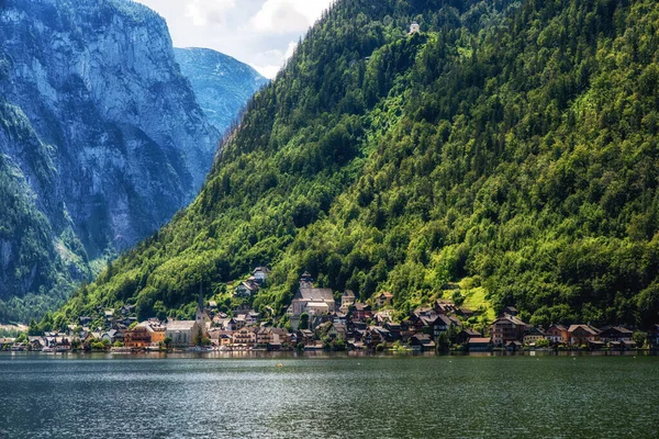 Stunning Lake Hallstattersee Picturesque Unesco World Heritage Lakeside Town Austrian — Stock Photo, Image