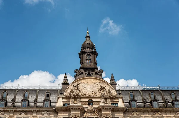 Das Bernheimer Haus Lenbachplatz Wird Nach Plänen Des Münchner Architekten — Stockfoto