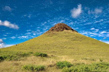 Paskalya Adası 'ndaki yanardağ - Rapa Nui