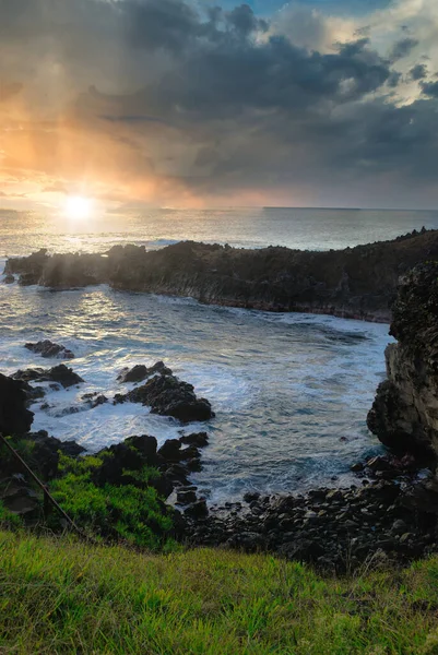 Pôr Sol Ana Kai Tangata Vista Foz Caverna Natural Mar — Fotografia de Stock