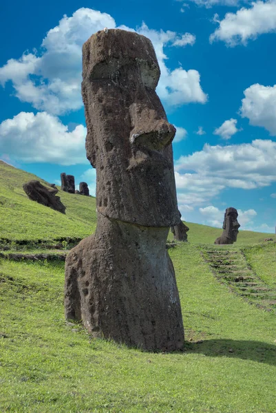 Moai Que Significa Estátua Rapa Nui São Figuras Humanas Monolíticas — Fotografia de Stock