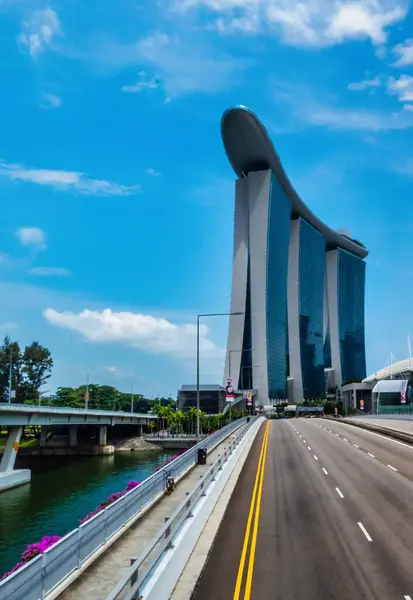 싱가포르 싱가포르 2018 싱가포르 마리나 앞에서 운전하는 — 스톡 사진