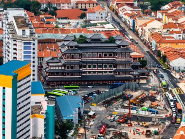 Singapur 'da Tang hanedanının mimari tarzıyla Buda Dişi Kalıntısı Tapınağı ve Müzesi' nin havadan görünüşü.