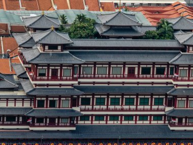 Singapur 'da Tang hanedanının mimari tarzıyla Buda Dişi Kalıntısı Tapınağı ve Müzesi' nin havadan görünüşü.