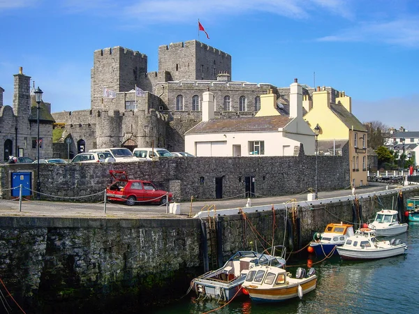 Rushen城堡和马恩岛Castletown港口 — 图库照片