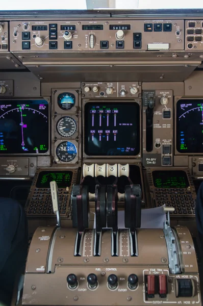 Airplane Cockpit Instruments — Stock Photo, Image