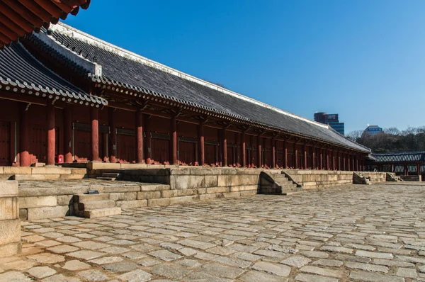 Jongmyo Shrine är en konfucianska helgedom i Seoul, South Korea — Stockfoto