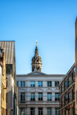 Aziz Charles Borromeo Kilisesi, barok tarzında inşa edilmiş, Antwerp Belçika 'da yer almaktadır.