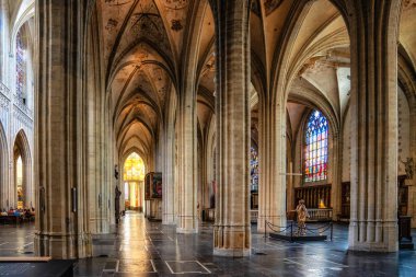Antwerp, Belçika - 25 Ağustos 2024: Onze Lieve Vrouwekathedraal (Meryem Katedrali), Antwerp, Belçika