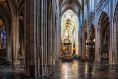 Antwerp, Belçika - 25 Ağustos 2024: Onze Lieve Vrouwekathedraal (Meryem Katedrali), Antwerp, Belçika