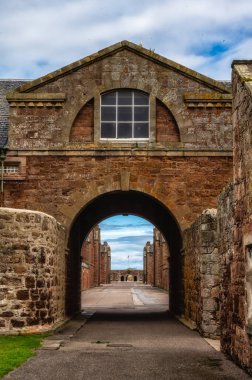 Inverness yakınlarındaki 18.C Fort George 'un içi 1745' teki Jakobit ayaklanmasından sonra inşa edildi.