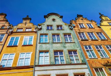 Polonya 'nın eski kenti Gdansk' ta Barok ve Hollanda Rönesans tarzına sahip tarihi binalar
