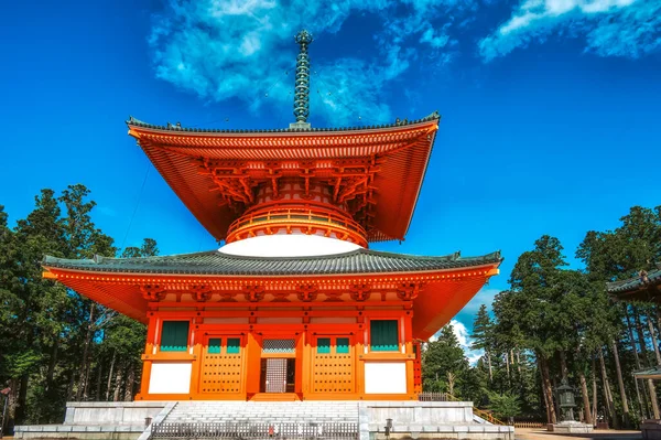 Kongobu-ji Danjo Garan bölgesindeki tapınak, Koyasan, Koya, Ito Bölgesi, Wakayama, Japonya 'daki tarihi Budist tapınağı kompleksi.