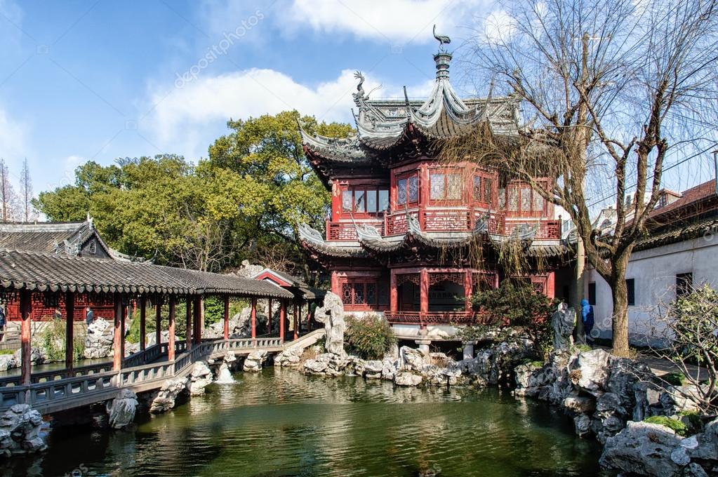 Pavilion In Yu Yuan Gardens Shanghai Stock Photo By C Atosan Pavilion In Yu Yuan Gardens Shanghai Stock Photo By C Atosan