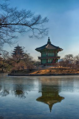 Gyeongbokgung Sarayı Hyangwonjeong Pavyonu