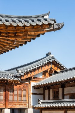 geleneksel Kore çatı