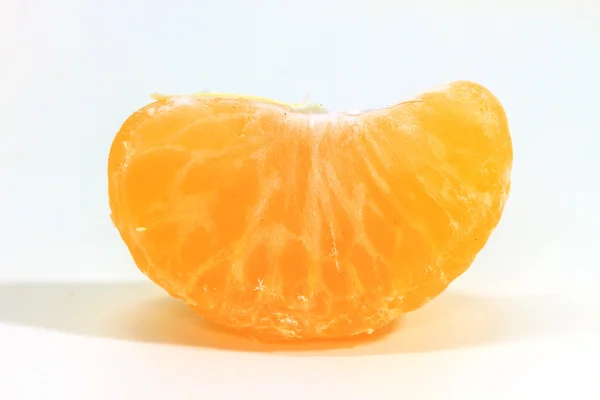 Naranja aislado sobre fondo blanco —  Fotos de Stock