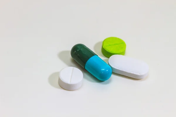 Tas de pilules de médecine — Photo