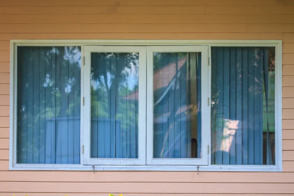 Vintage-Fenster — Stockfoto