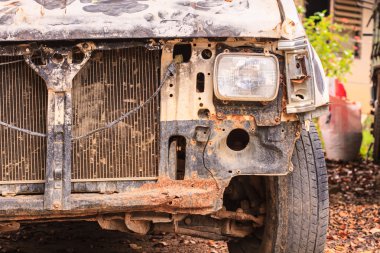 Kaza kaza hasarlı araç