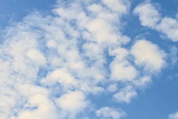Cloud with the bluesky — Stock Photo, Image