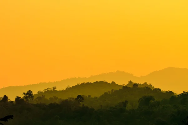 Silhouetted mountians — Stock Photo, Image