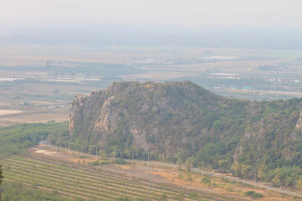 Montañas de piedra caliza — Foto de Stock