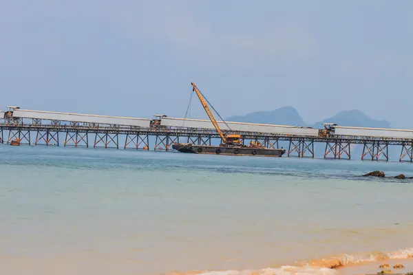 Barco succionador de arena — Foto de Stock