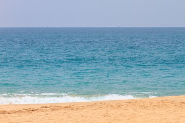 Yaz aylarında güzel tropik deniz
