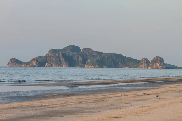 Hermoso mar tropical en verano —  Fotos de Stock