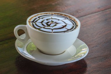 Bir fincan cappuccino kahve.