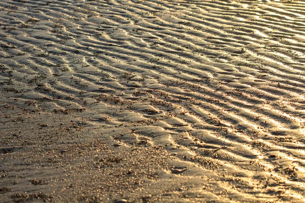 Sandwellen am Strand — Stockfoto