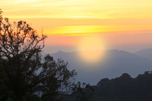 Sunset on mountain background — Stock Photo, Image